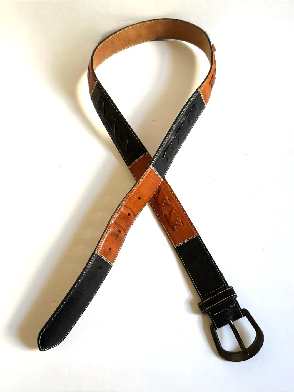 Dooney & Bourke unisex leather